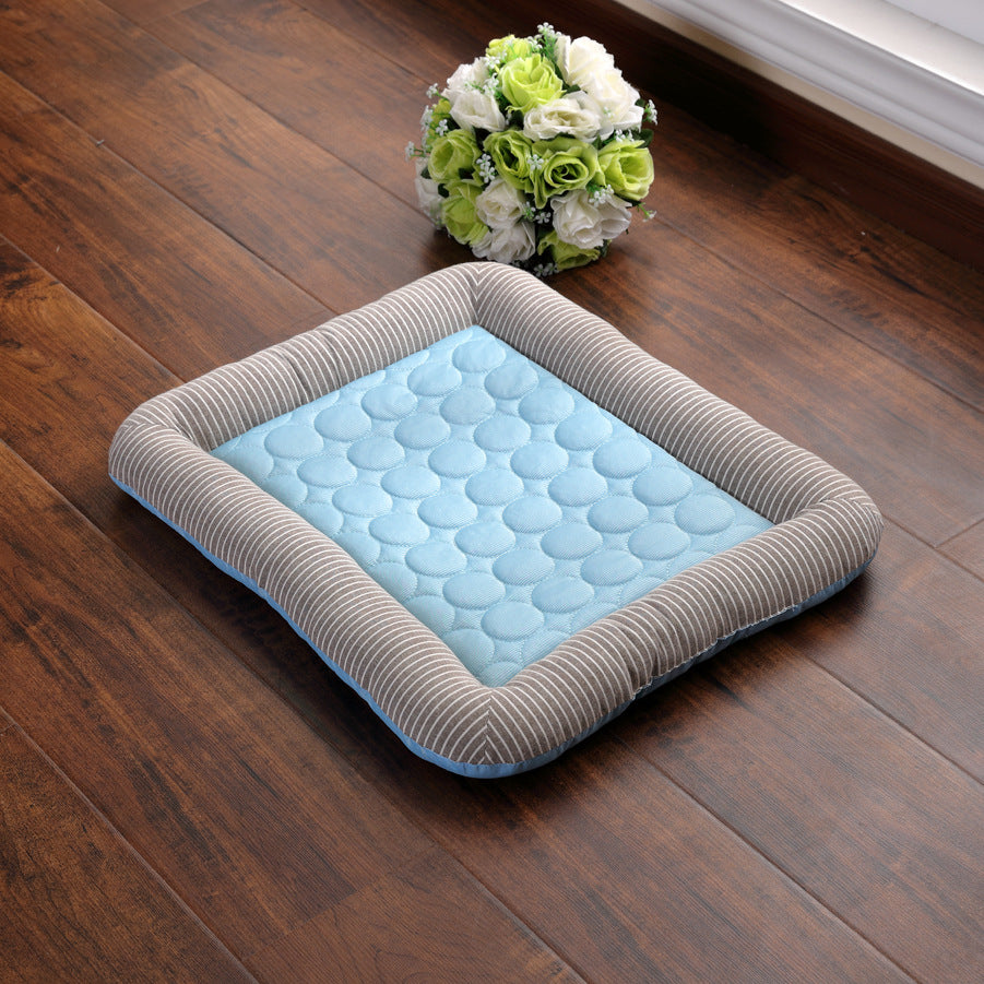Pet Cooling Pad Bed for Dogs & Cats | Ice Silk Summer Cooling Mat